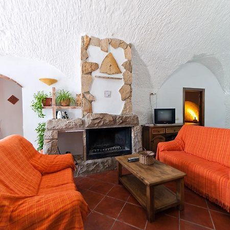 Cuevas La Chumbera Guest House Benalua de Guadix Exterior photo