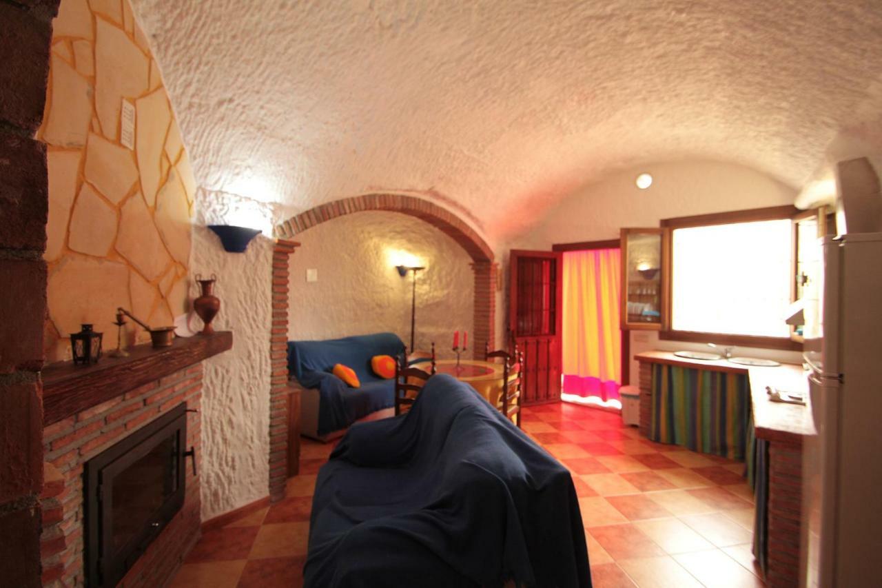 Cuevas La Chumbera Guest House Benalua de Guadix Exterior photo