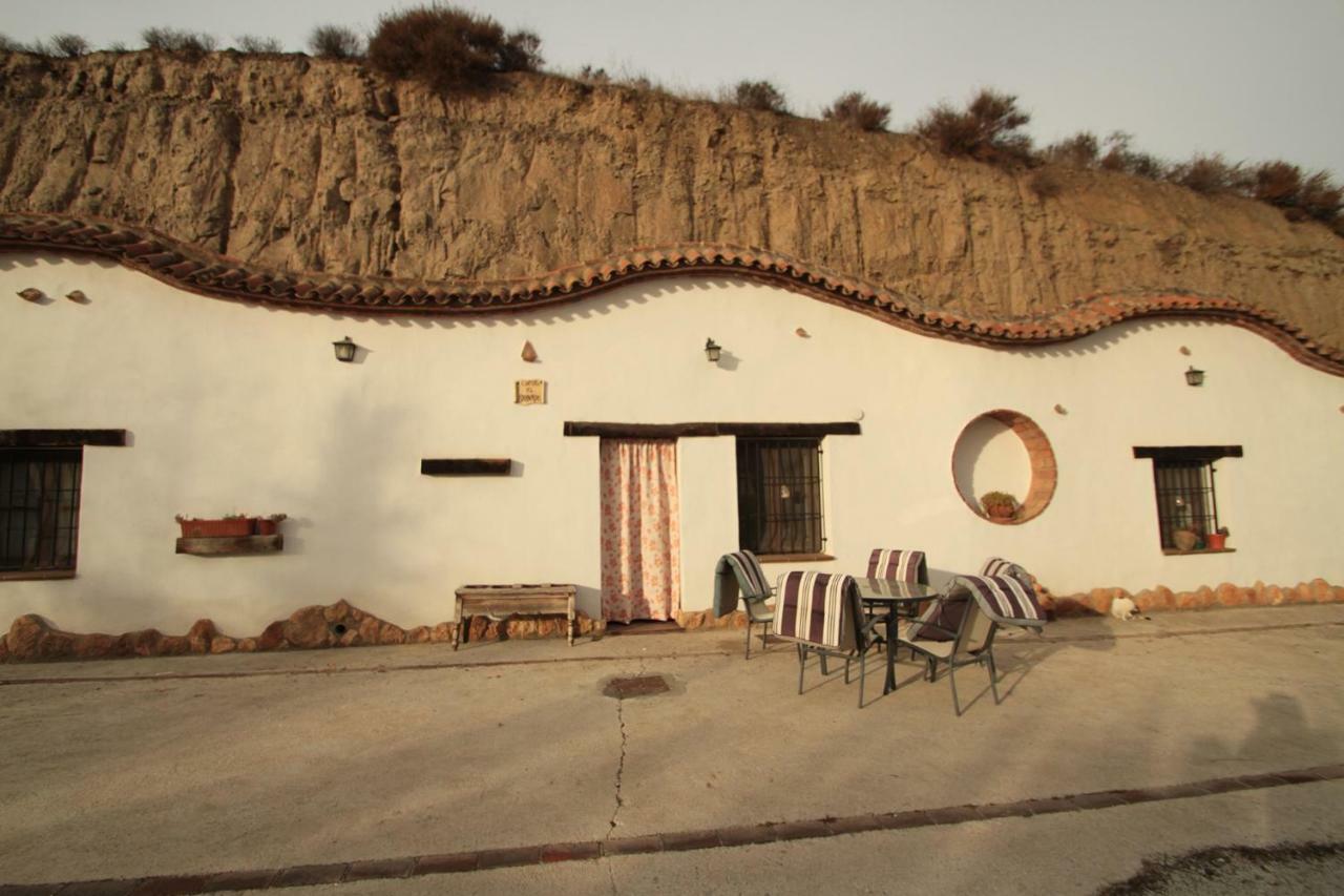 Cuevas La Chumbera Guest House Benalua de Guadix Exterior photo